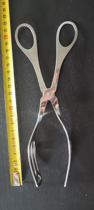 Talheres de cozinha saladas