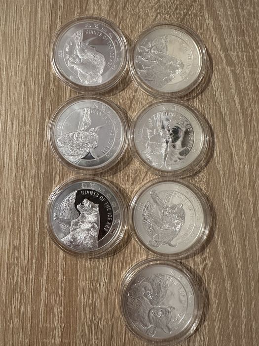 Срібні монети «Гіганти Льодовикового періоду на Землі"