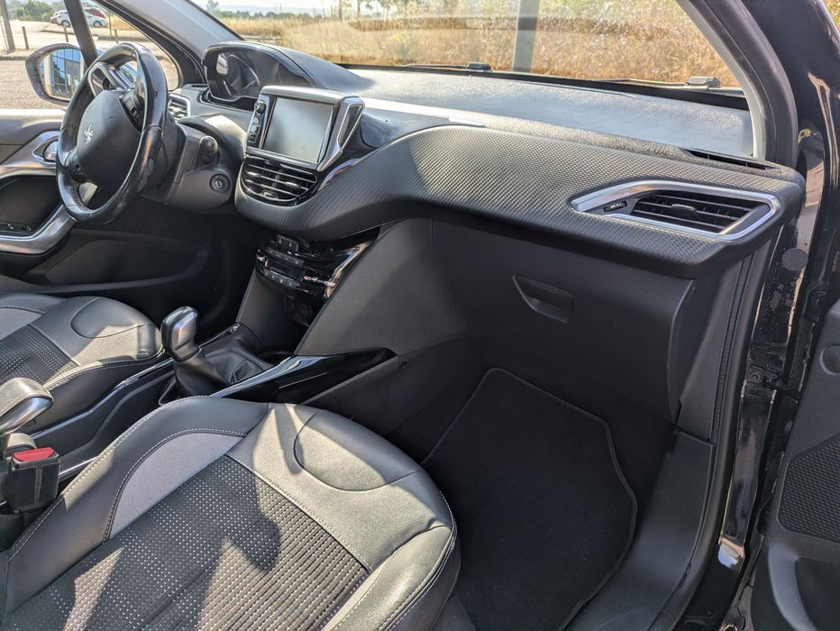 Peugeot 2008 Allure 1.6 HDI