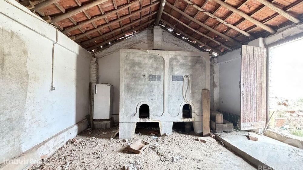 Casa / Villa em Carregueira de 266 m2