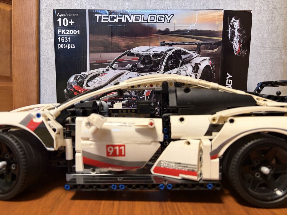 Porsche 911 rsr  лего конструктор