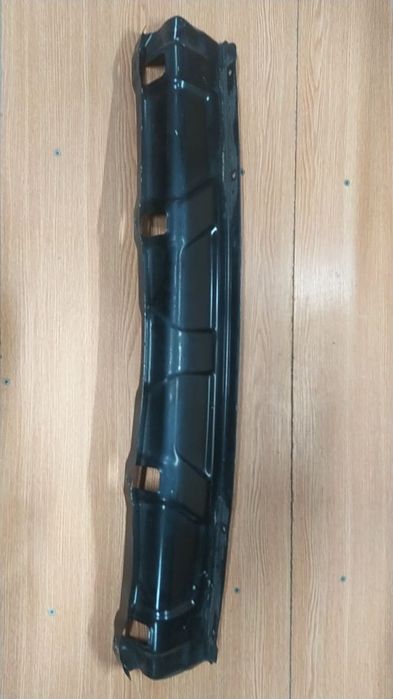 Porsche cayenne 958 панель заднього  бампера 95850558700 7p5807587