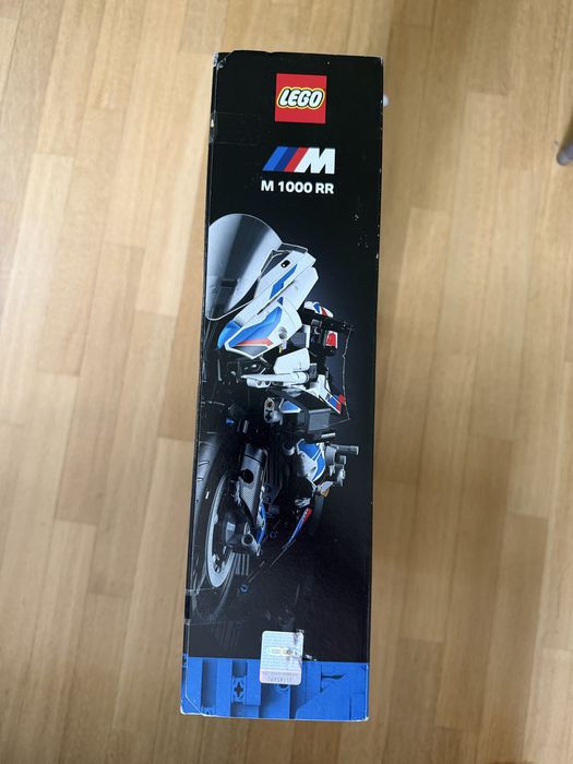 LEGO Technic 42130 BMW M 1000 RR – nowy, nieotwierany