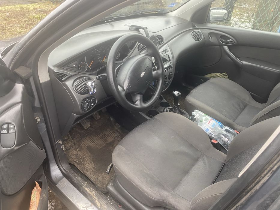 Focus mk1 1.4 бензин