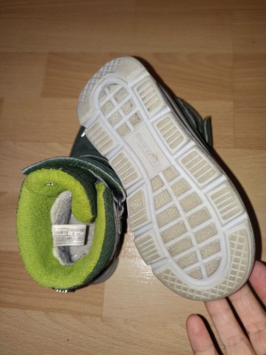 Ботинки для мальчика 26р