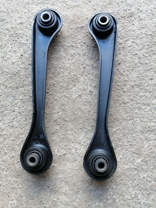 Рычаги поперечные