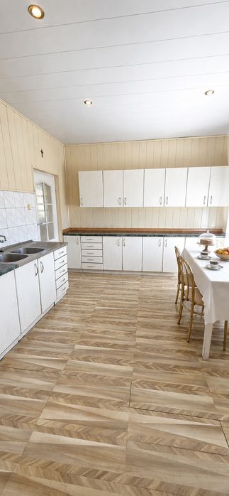 REZERWACJA  w Głownie na sprzedaż parterowy 3 pokoje 2 garaże, wiata, kanał garażowy, duża działka Głowno, Stryków, Łowicz - Widok 4