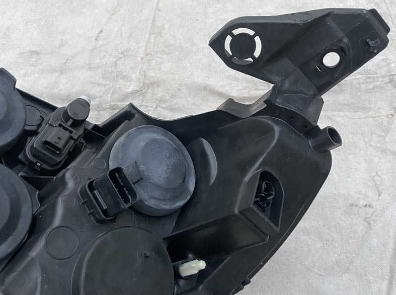 otica frontal DT peugeot 208 II / 2008 II . fase 1