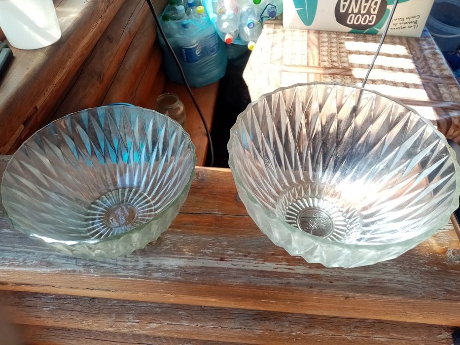 Вази скляні.              .