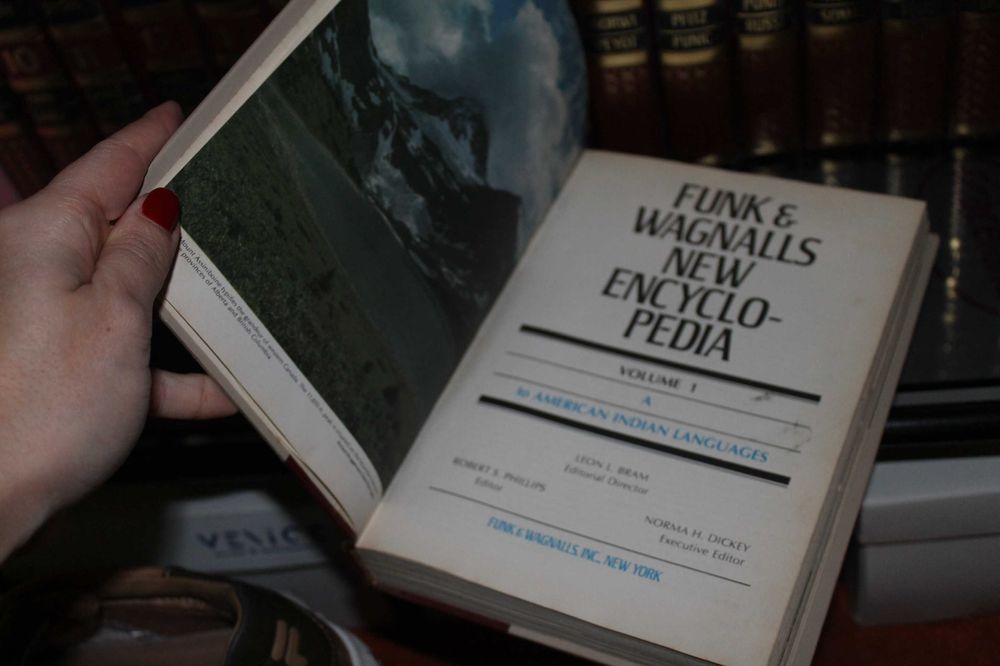 Funk & Wagnalls New Encyclopedia
