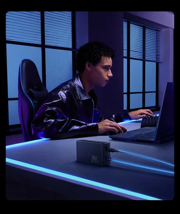 Зарядний пристрій Baseus Digital GaN Desktop Fast Charger 240W