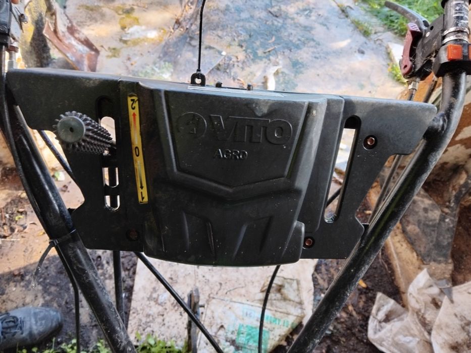 Trator vito impecável