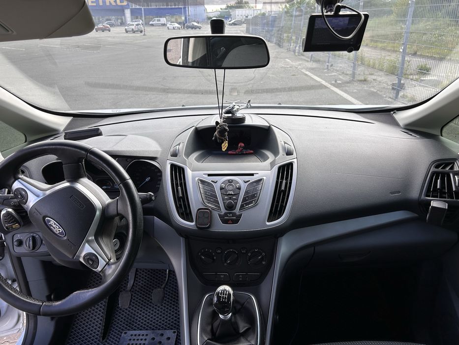 Продам Ford c max