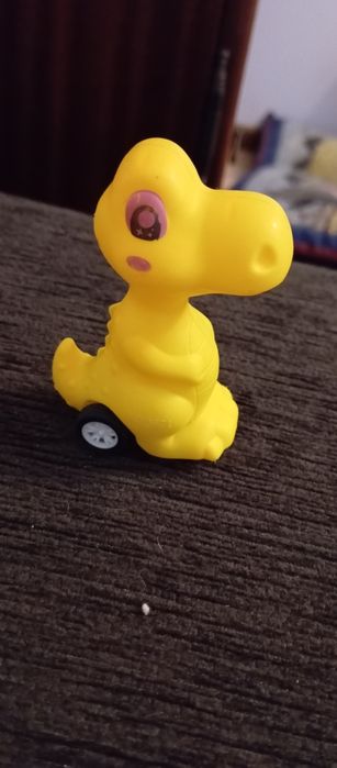 Various dolls various collections64585104523650124