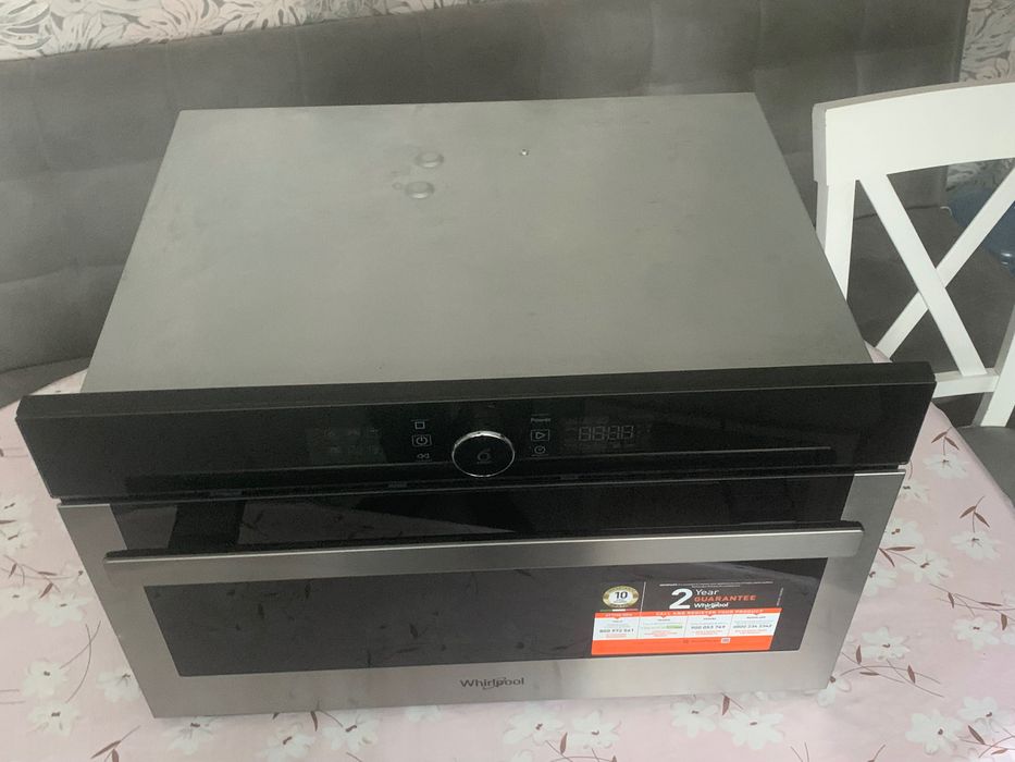 Мікрохвильова піч Whirlpool AMW 730/NB/SD по запчастинам