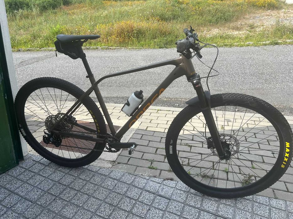 Bicicleta BTT Orbea Alma 29"