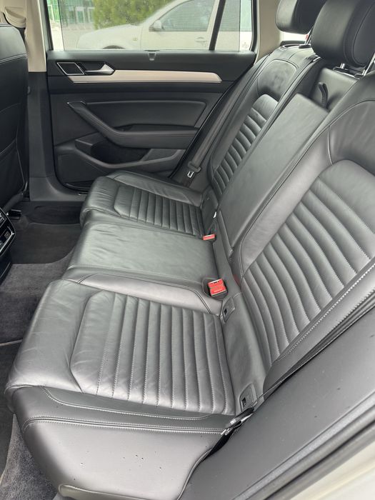 Volkswagen Passat 2015 VIN WVWZZZ3CZGE107589 фото оголошення 8 з 17