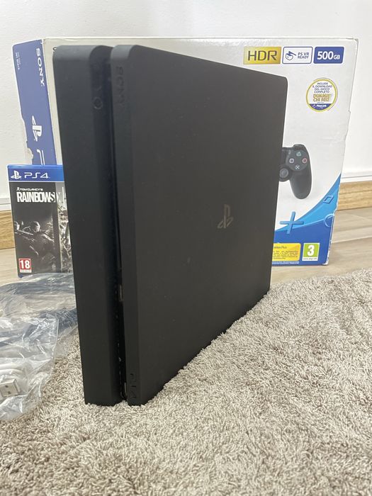 Vendo Playstation 4 Slim