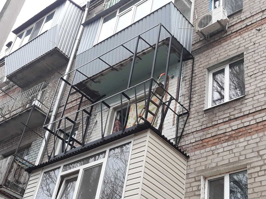 Балкони, Сходи. Металоконструкції