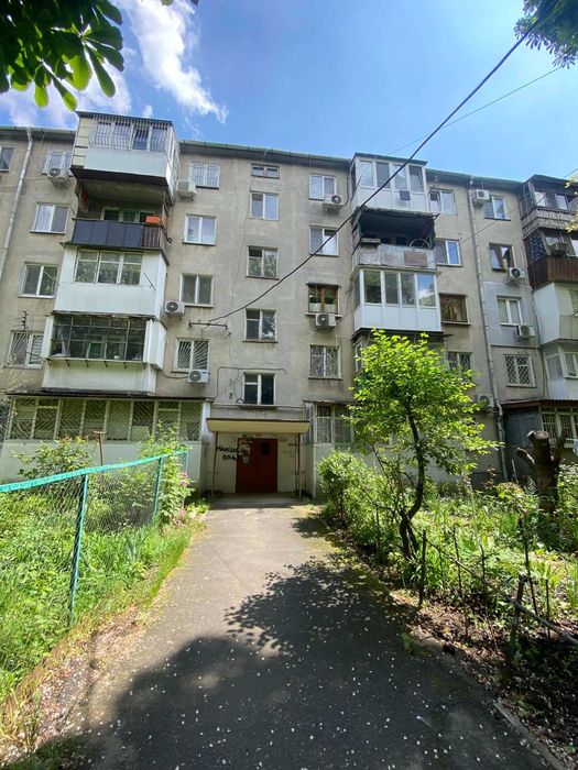 Продам 3 комнатную квартиру на  Черемушках ! Госпрограммы, ваучеры !