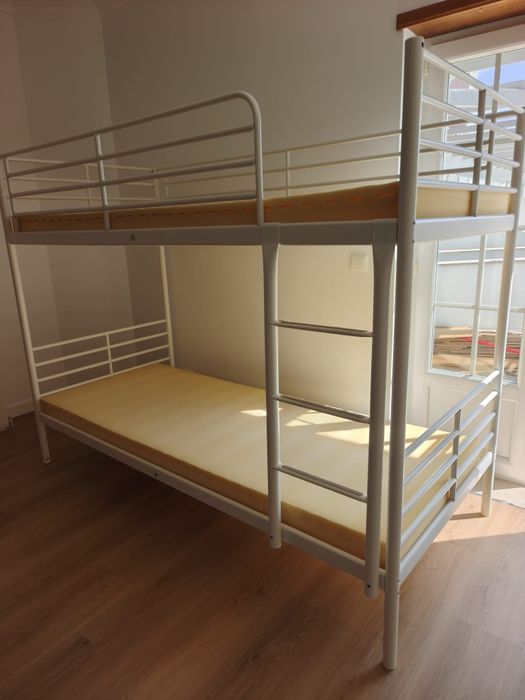 Beliche IKEA em excelente estado