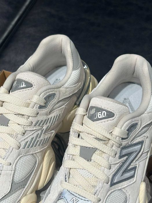 New Balance 9060 Beige Grey white Rozmiar 43