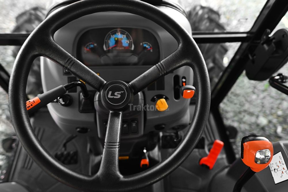 Importer poleca traktor LS Tractor MT3.60 MEC 4x4 - 57 KM z kabiną - ciągnik z gwarancją 5 lat