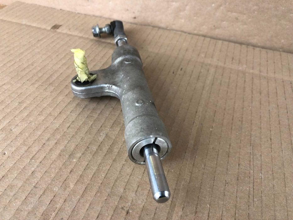 Suzuki GSX-R 600 700 K6 K7 Amortyzator Amor Skrętu 2007