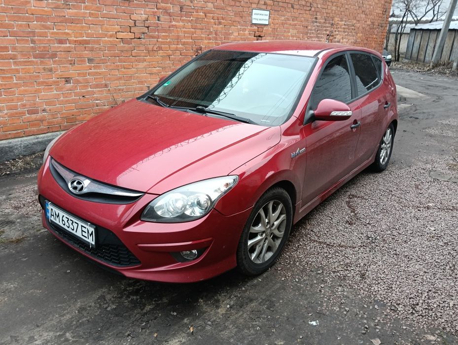 Продам Хюндай і30 11р 1.6 дізель