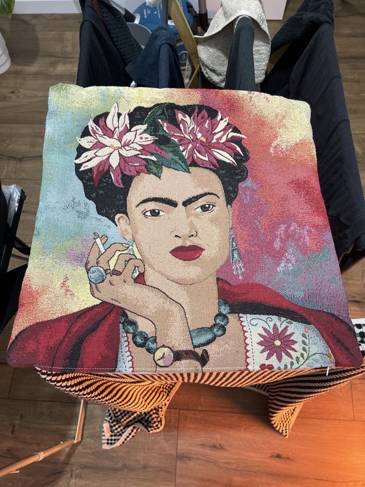 Capa de almofada Frida Khalo