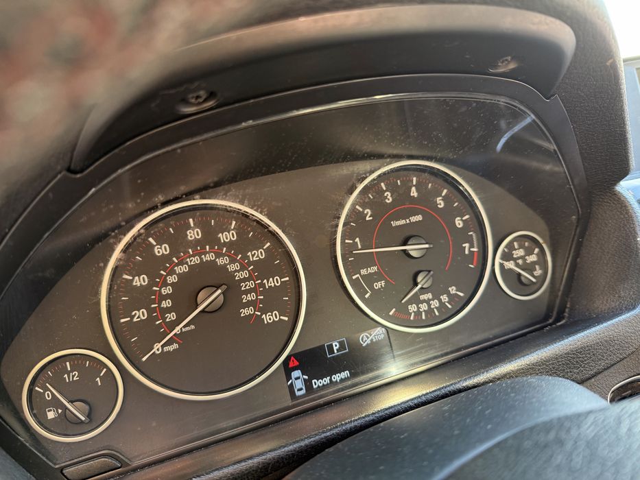 BMW 3 Series G30(FL) 2015