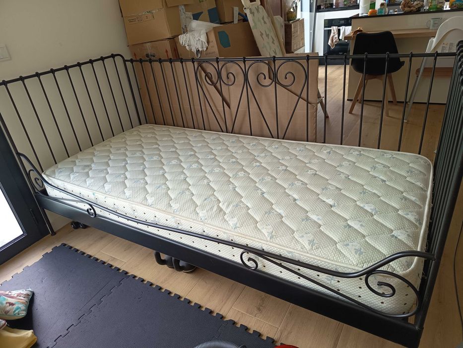 Cama solteiro ferro IKEA