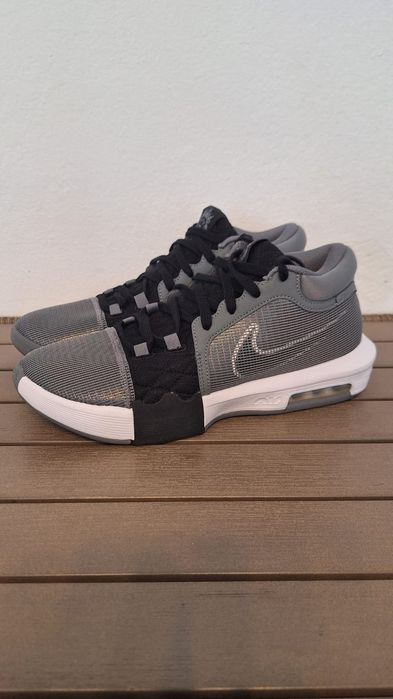 Кросівки Nike Lebron Witness VII US10 EUR44 28CM,  FB2239 004