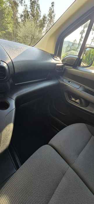 Peugeot ParPeugeot partner 2022 — 91.000 km