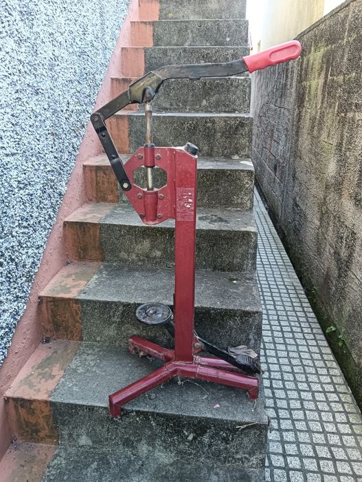 Máquina engarrafamento