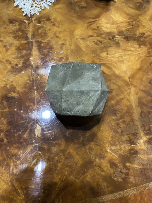 Вазончики доя цветов из бетона