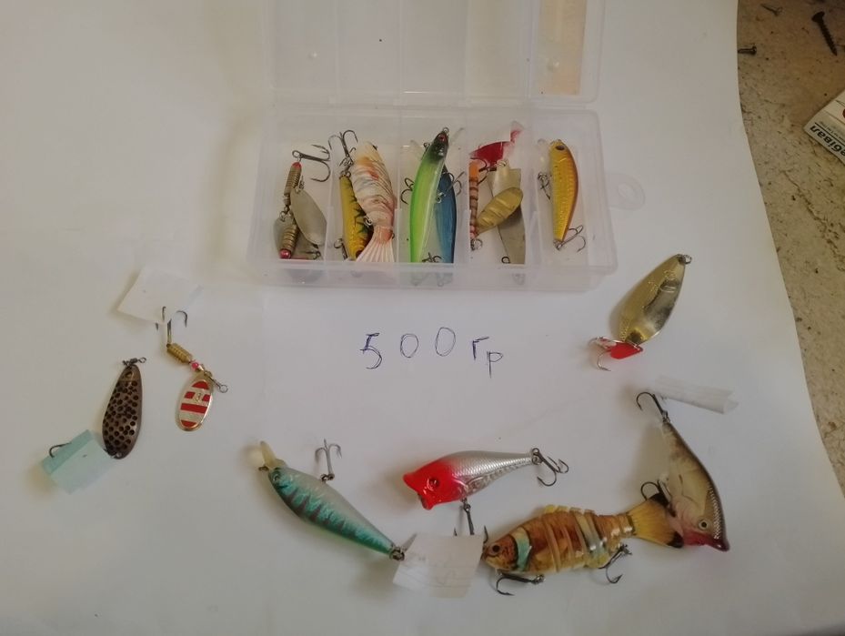 Багато чого для рыболовли есть наборамы есть поштучно
