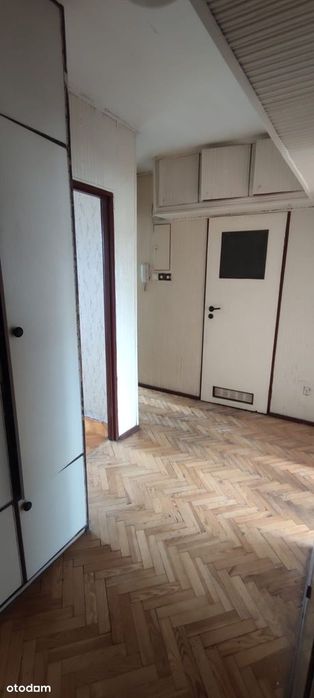 Barwinek, mieszkanie 3-pokojowe - 59,32 m2, do remontu