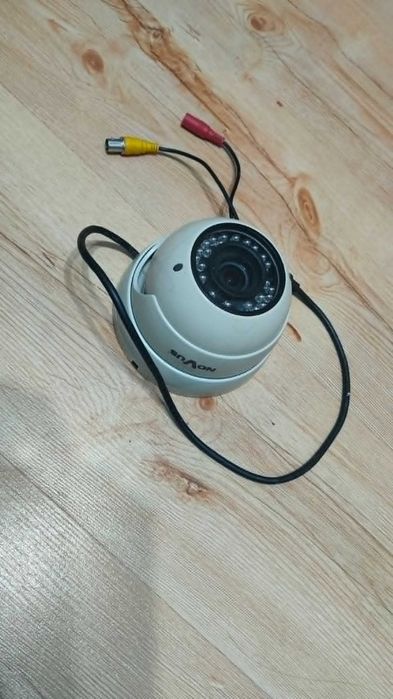 Rejestrator BCS 16 kanałów + Kamera