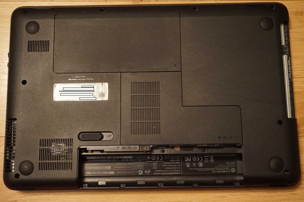 obudowa zawiasy panel matrycy ramka klapa palmrest touchpad hp cq58