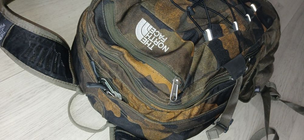 The North Face Borealis