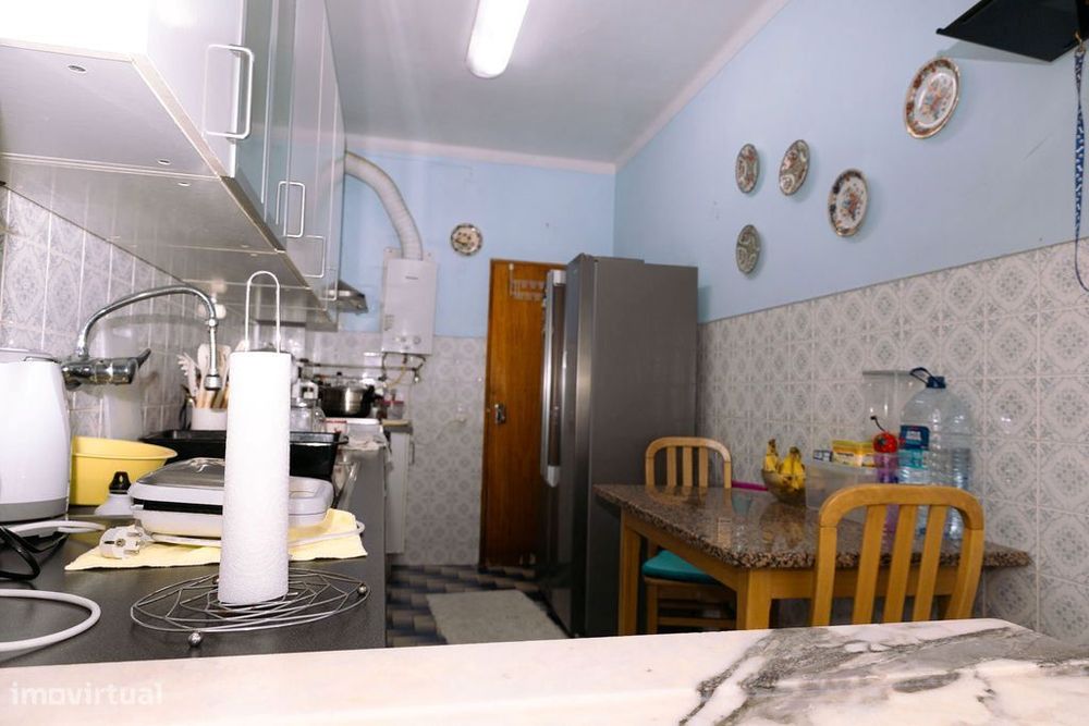 Apartamento T3 no centro de Sobral de Monte Agraço