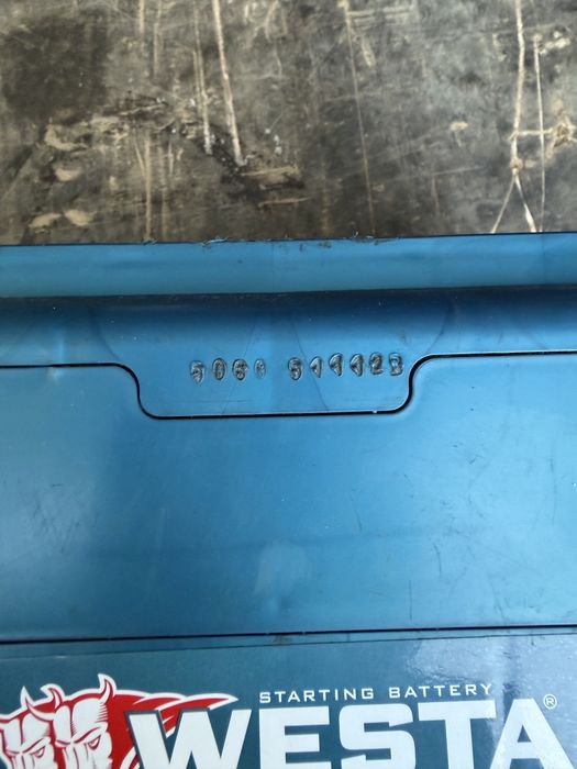 Акумулятор westa 60Ah 12v майже новий