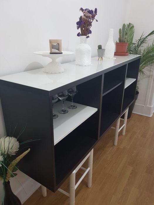 Movel de sala com vidro