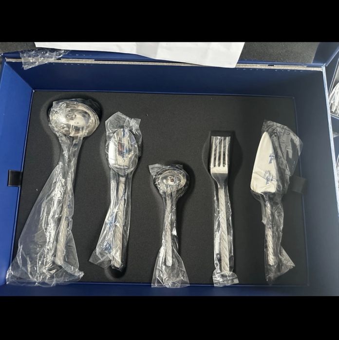 Villeroy & Boch – luksusowy zestaw sztućców 113 elementów, nowe