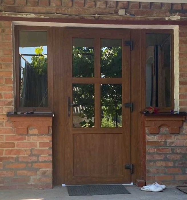 Двері металопластикові коричневі, антрацит