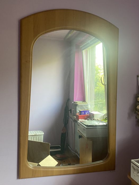 Lustro w ramie okleina drewniana