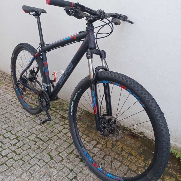 Bicicleta berg trailrock 29 hot sale
