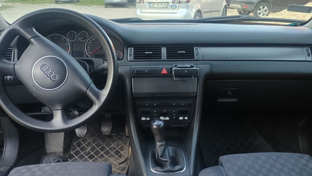 Audi A6 C5 Avant 2001  benzyna 2.0L