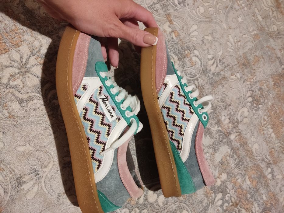 Кеди Моррисон  Бел-ЭЙР